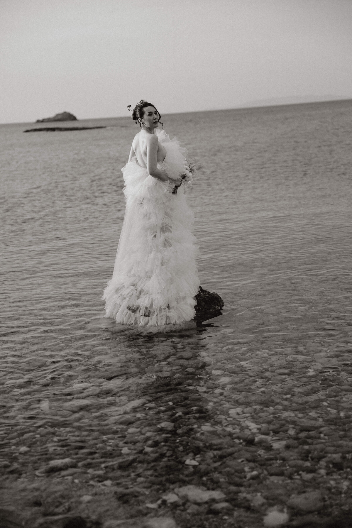 GREECE-ELEOPEMENT-MANDRAKIA-BRIDE-GROOM-photography-37
