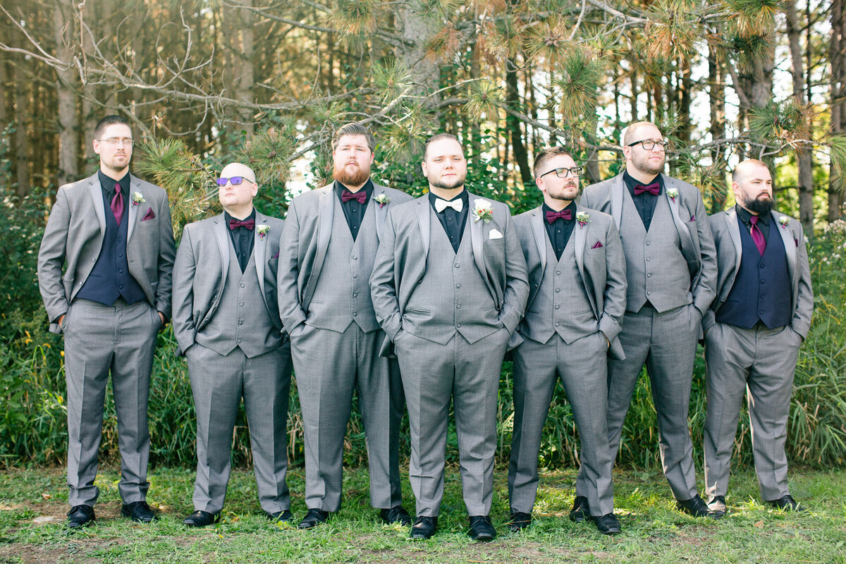 Milwaukee based photographer, Milwaukee wedding photographer, wisconsin wedding photographer, wisconsin weddings, Milwaukee photographer, St. James 1968, Lake country photography, Meredith Mutza Photography, Legends of Brandybrook, Paine Art Center