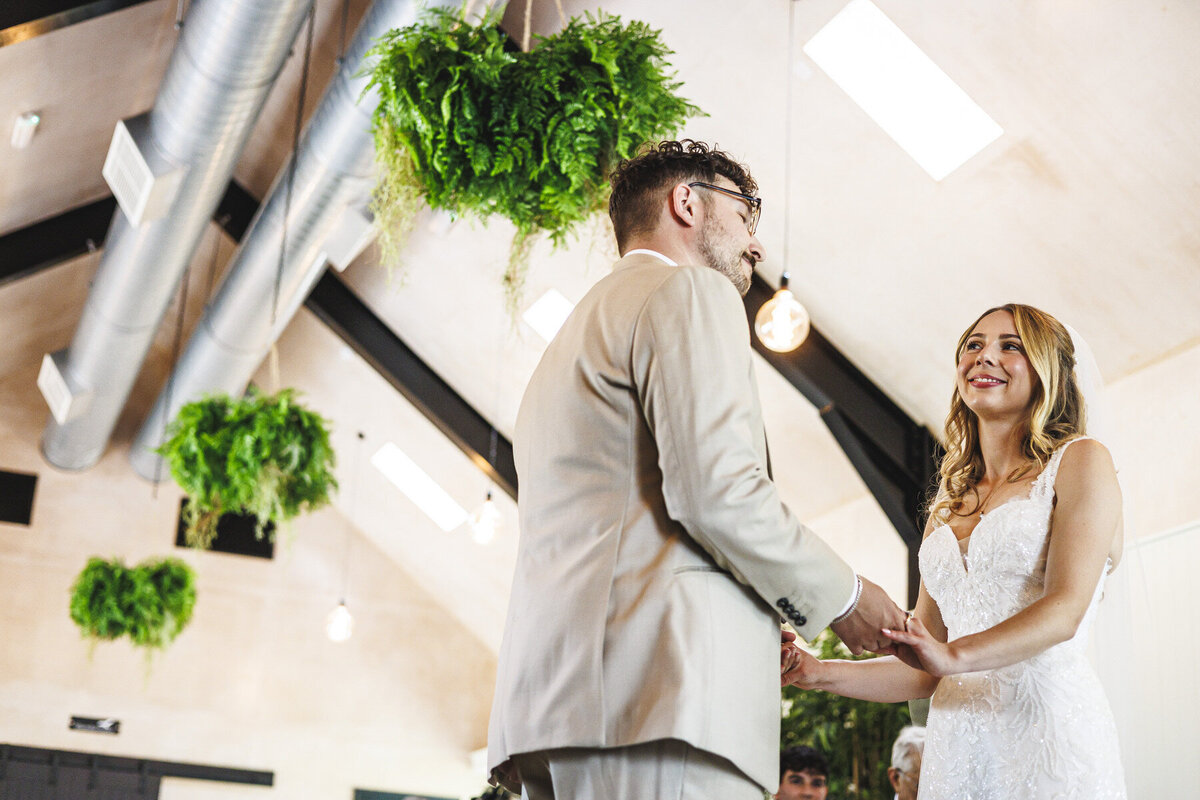 Natural Wedding Photographer Kent_cplavery katie corey sneak peeks-120-1
