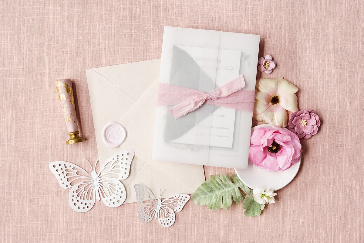 lace-and-belle_romantic-terrain-garden-wedding-invitations-2