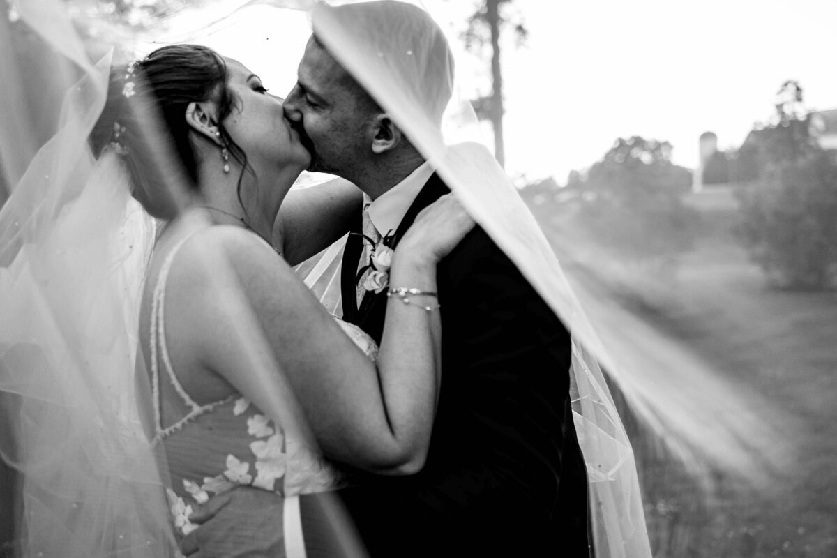 Country club wedding photo on a golf course in Chester County