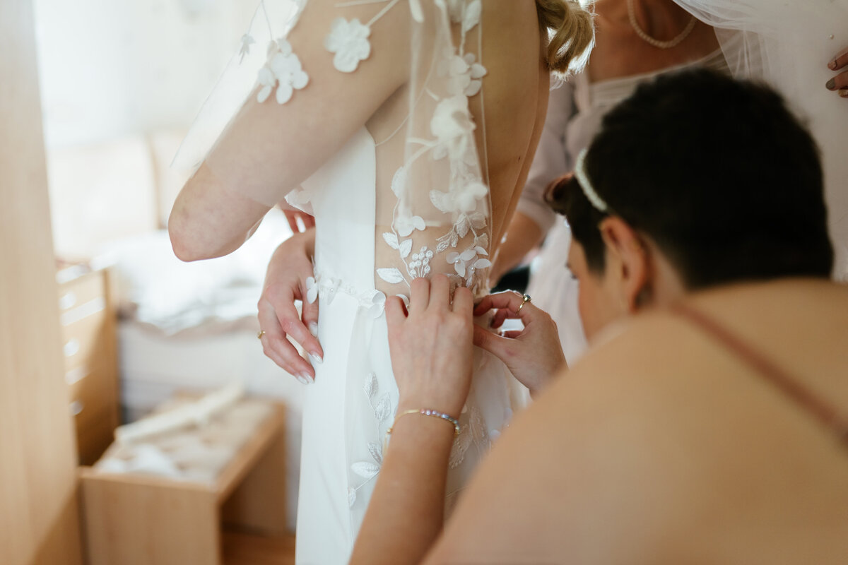 Brides-Dress-Buttoned-Up