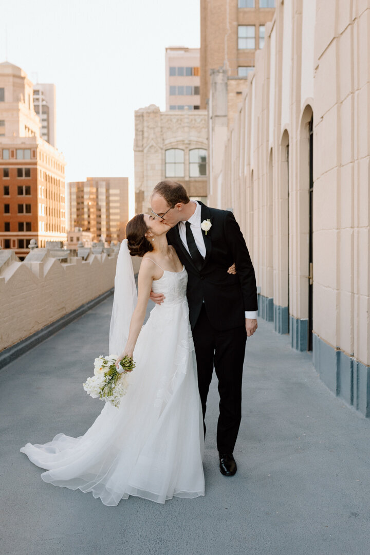 Tulsa wedding, wedding, elopement, classic, elegant, colorful, documentary, romantic, couple