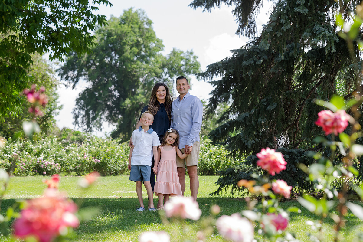 Presti Family Rose Photos-1044