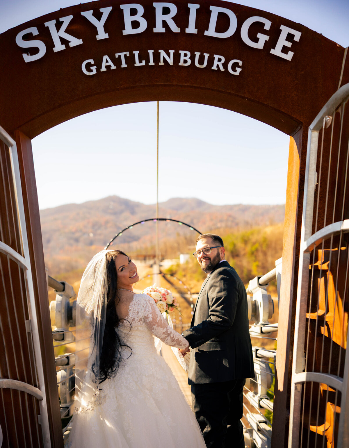 Skylift-elopement-gatlingburg-tennessee