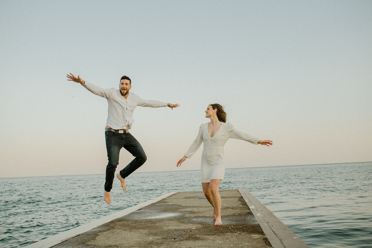 a-toront-engagement-session-queen-street-east-the-beaches-summer-fun-whimsical-romantic-2233