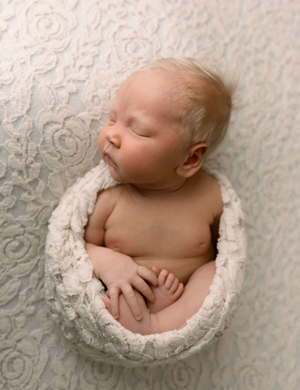 erie-pa-newborn-photographer-40