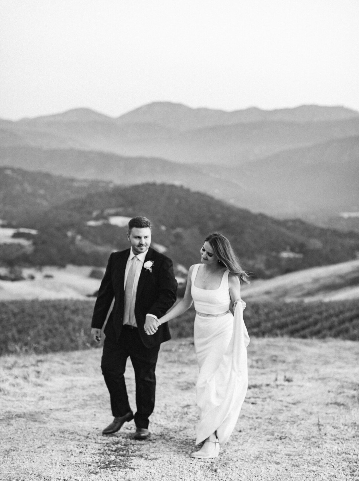 holman-ranch-carmel-valley-wedding-ashley-carlascio-photography-crop-0031