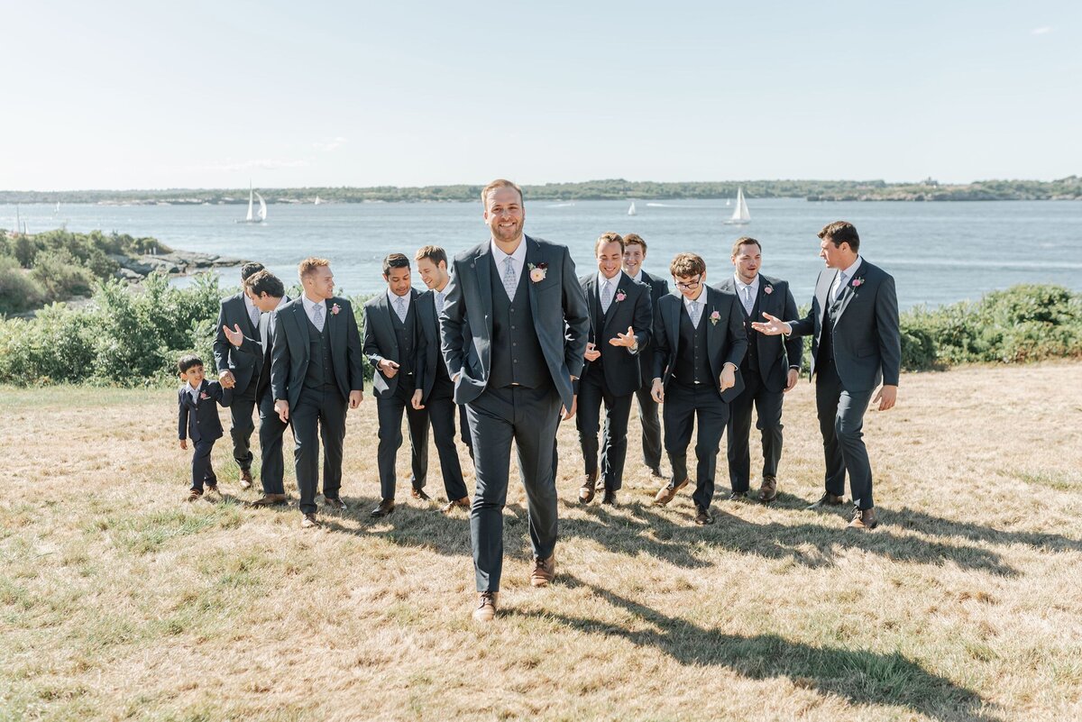 Anna-and-Bosely-New-England-Wedding-16
