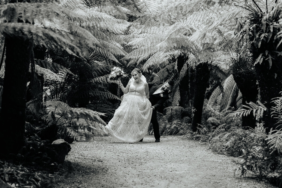CEREMONY-COUPLE-559