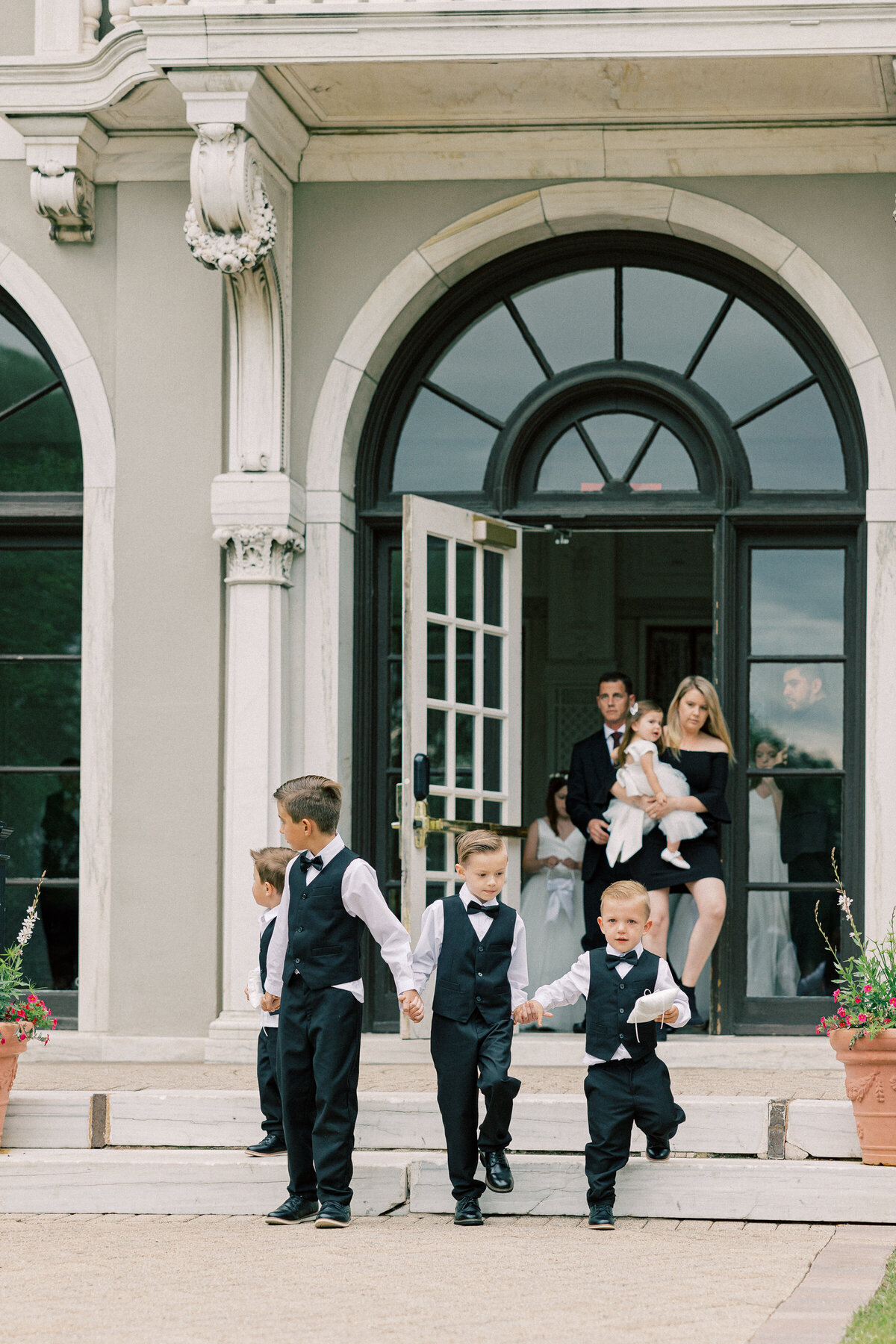 summer wedding at armour house lake forest-17