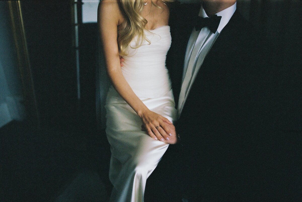 chicago-film-wedding-photographer-bixi-beer-46
