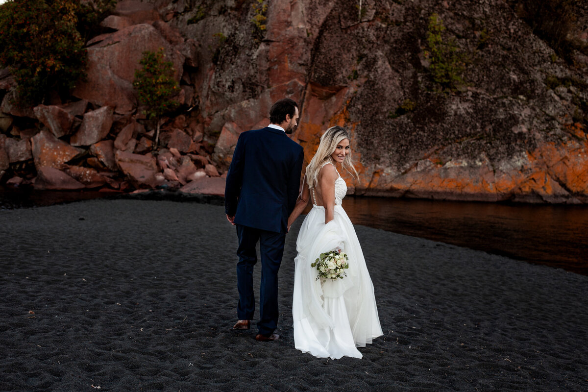 Duluth-Minnesota-North-Shore-Lake-Superior-Elopement-Fall-Andy-Hardman-Photography186-2