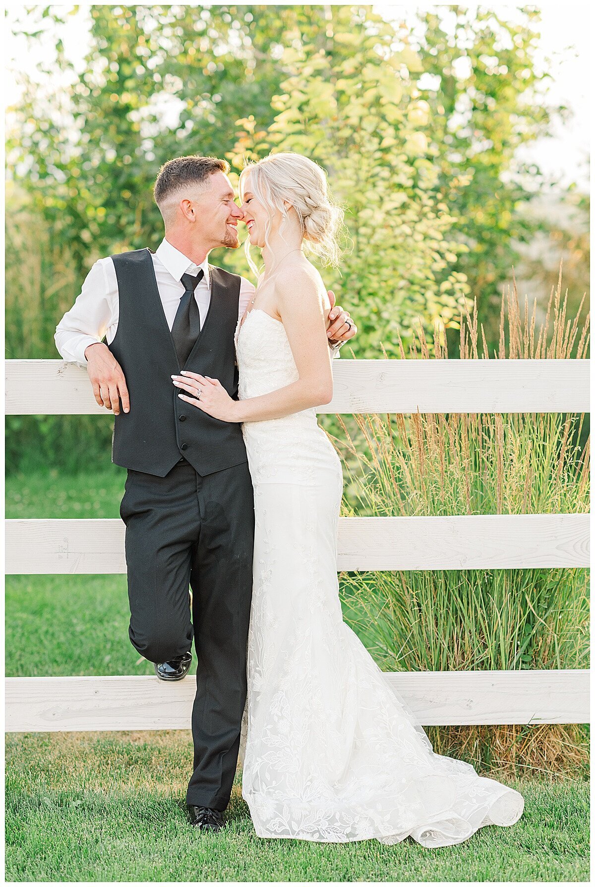 the-white-barn-wedding-summer-135