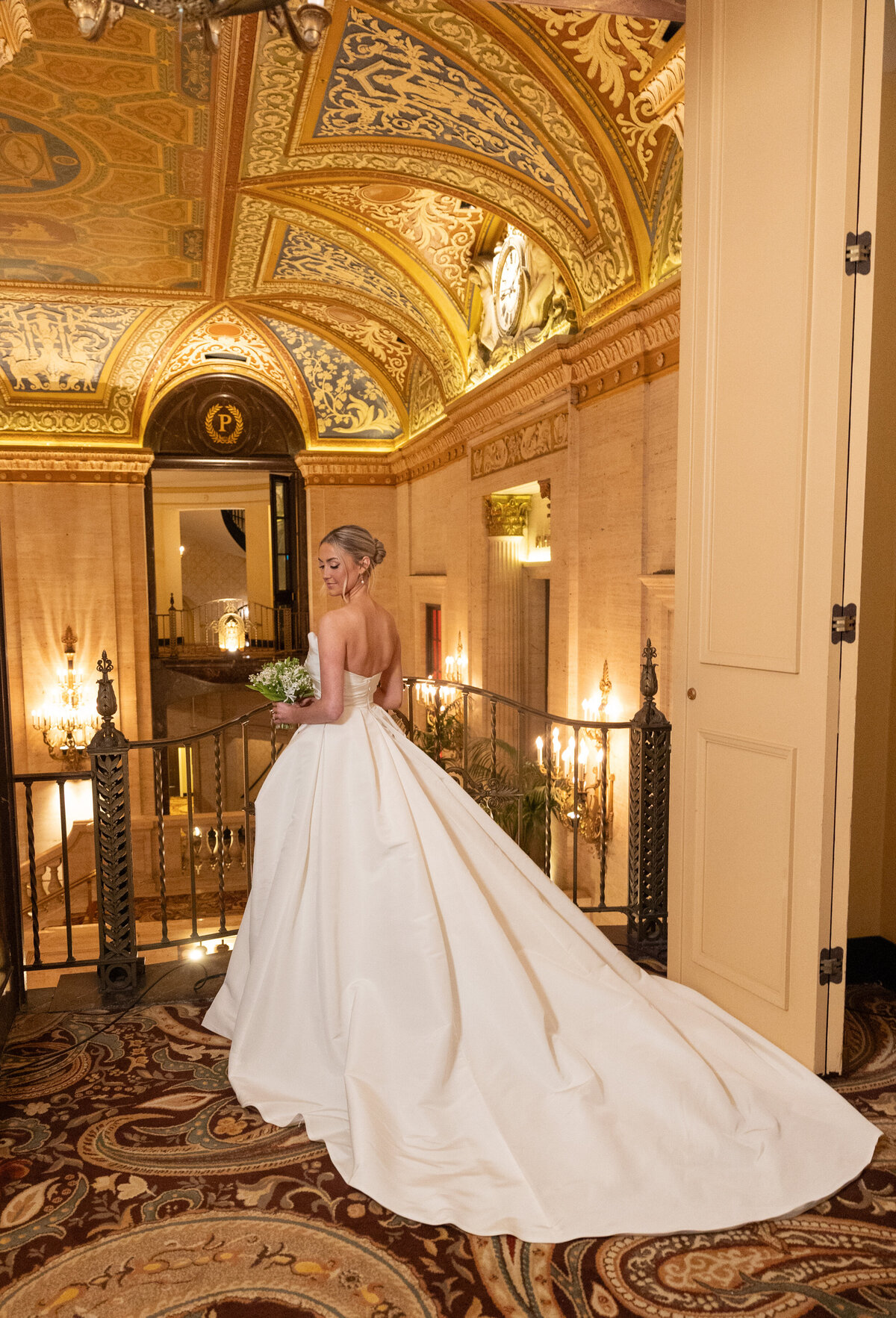 chicago-luxury-winter-wedding-at-old-st-pats-62