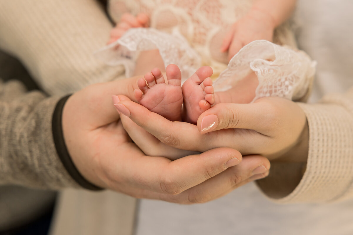 AdamHaileeHavan_NewbornFamily_IHIPhoto-144