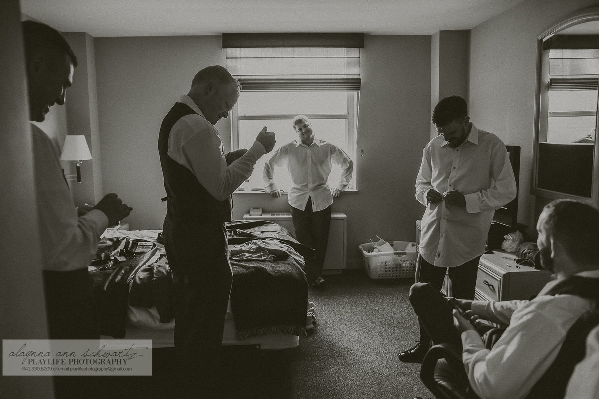 Iowa City's best wedding, portrait, and boudoir photographer Alaynna Ann Schwartz of Playlife Photo & Cinema