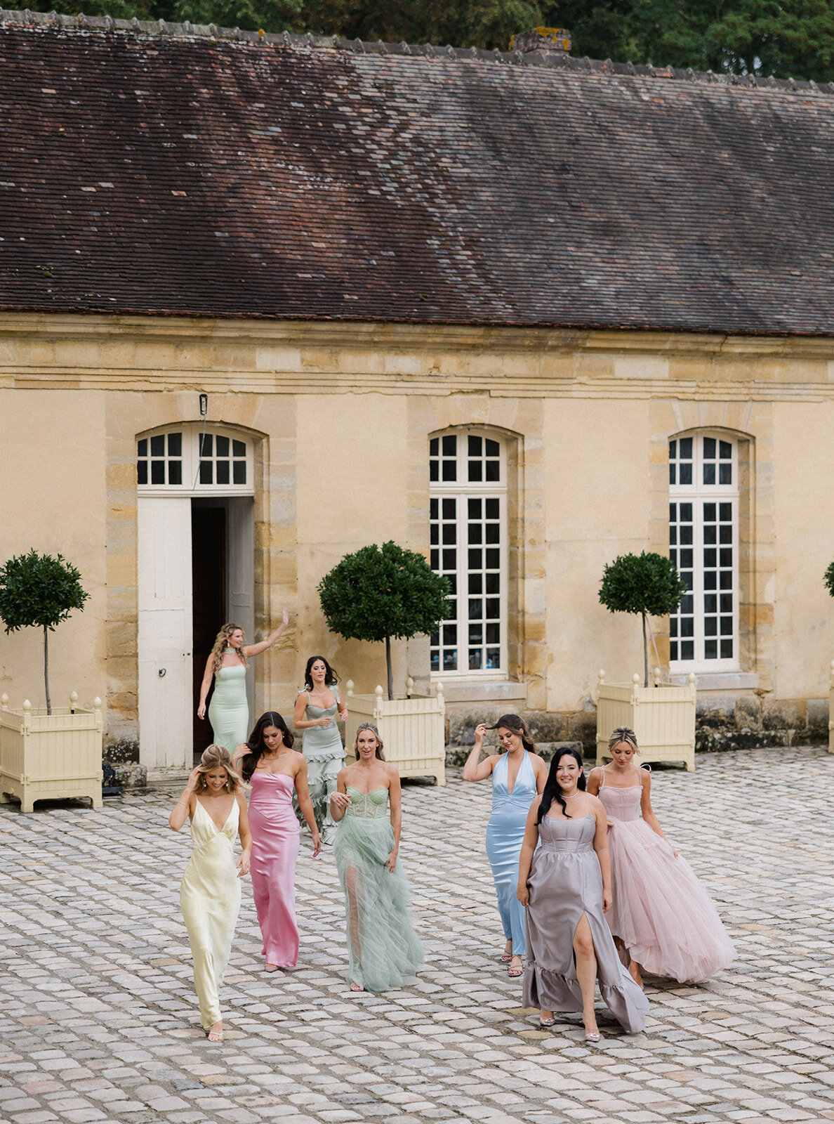 Chateau-de-Villette-wedding-florist-Floraison3