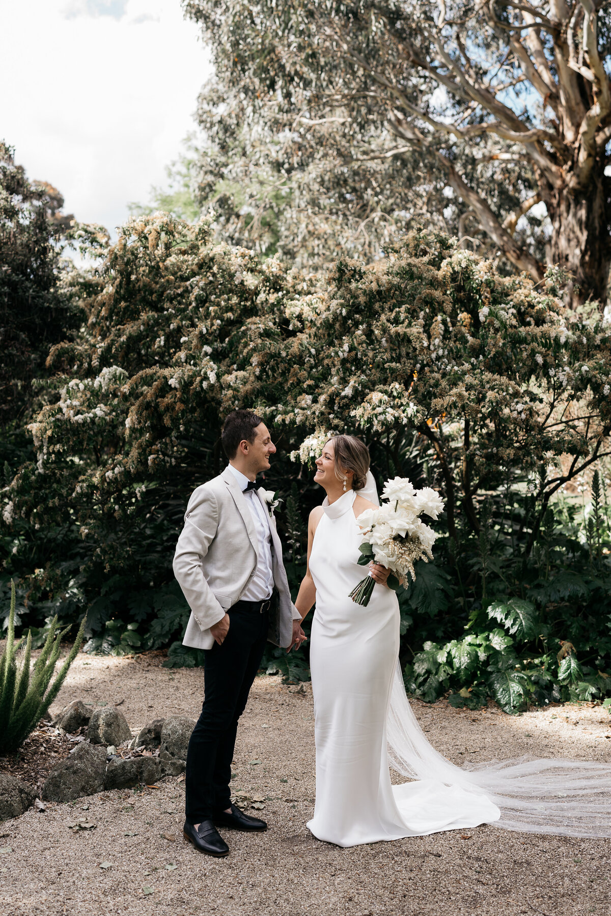 Courtney Laura Photography, Pier Farm, Williamstown Botanic Gardens, Robyn and Fabian-322