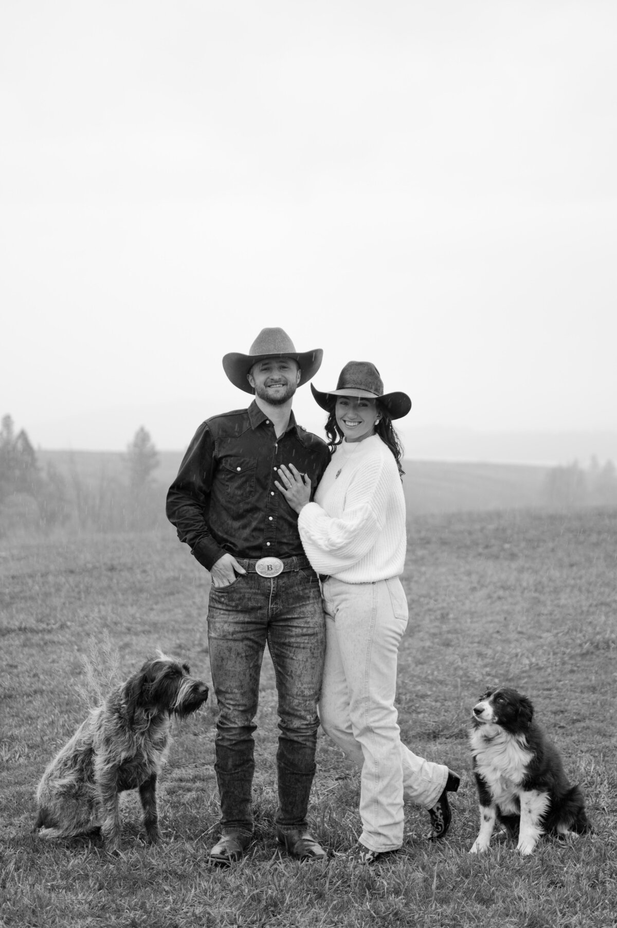 presley-gray-photo-montana-western-style-engagement-3713-2