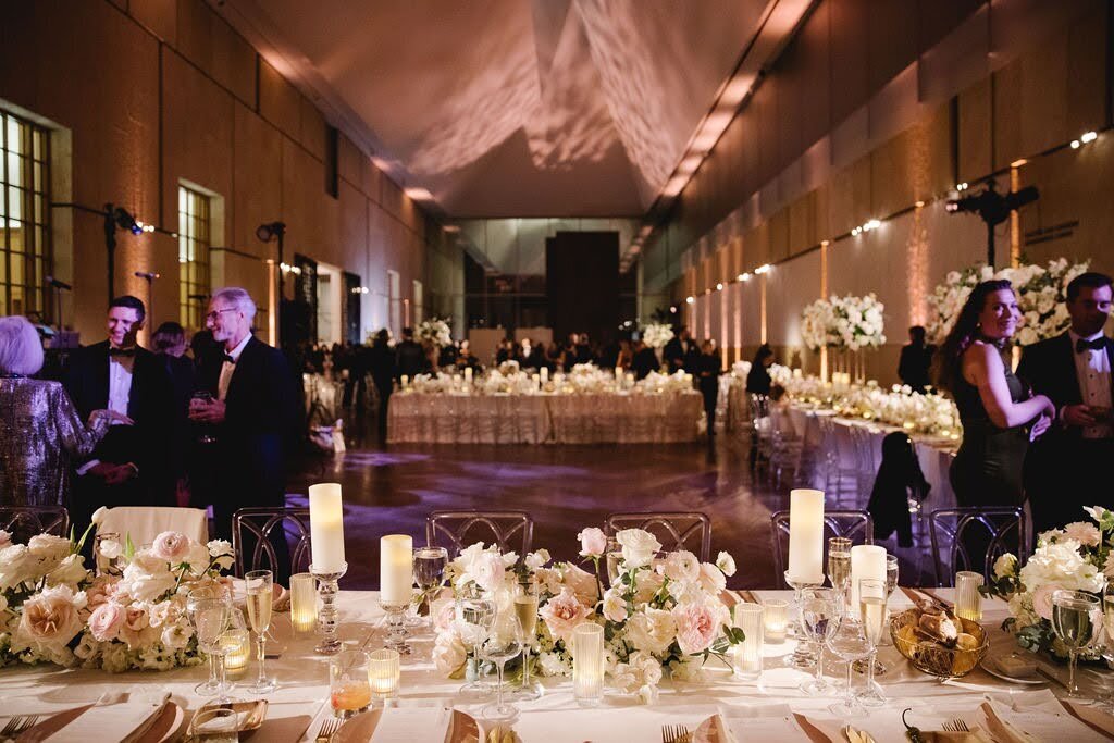 Carly-and-Gabe-Philadelphia-wedding-Barnes-Foundation35