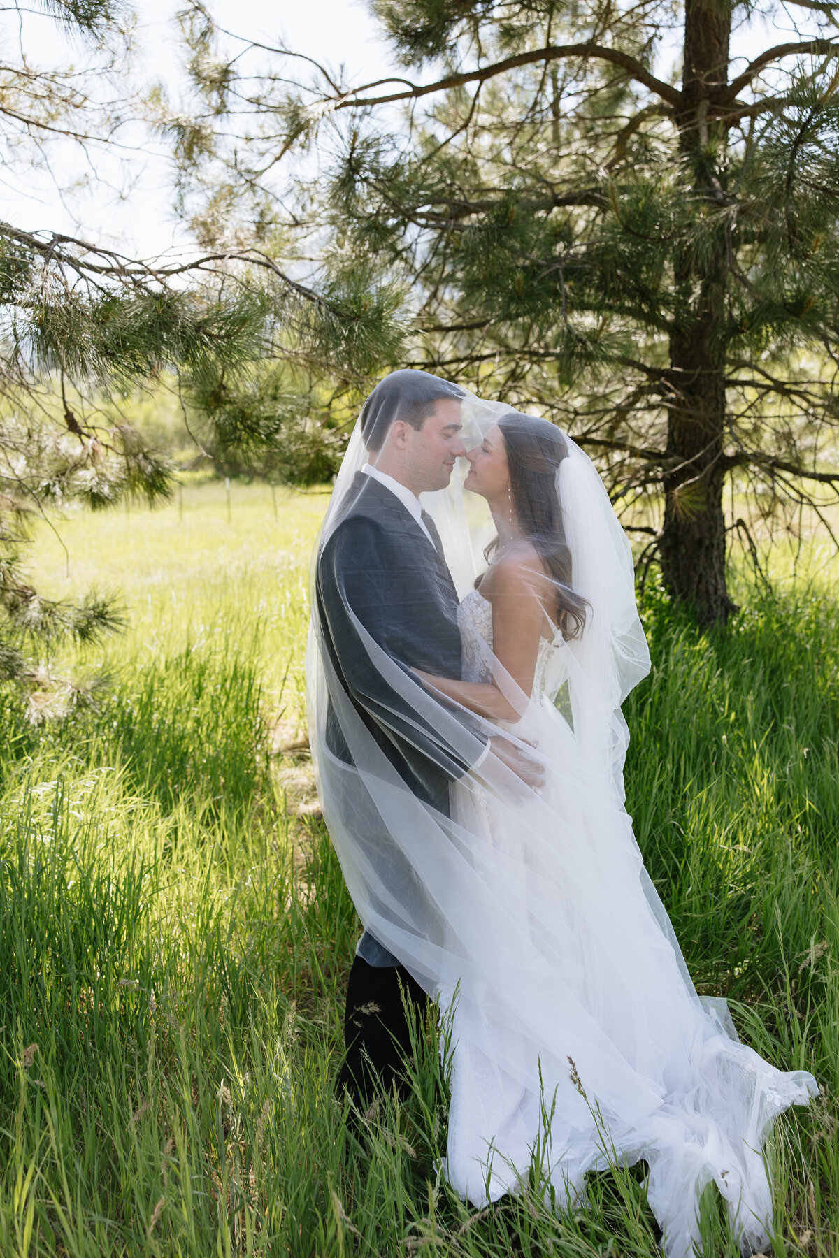 jennifer-marcilliat-idaho-wedding-photographer---62