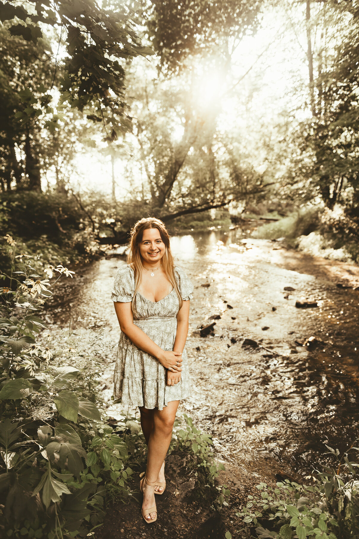 abigailseniorpix-3958