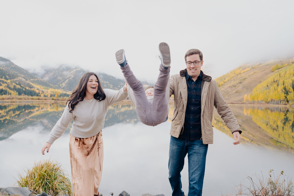 Sam-Murch-Photography-Ouray-Colorado-Fall-Family-Photography-10