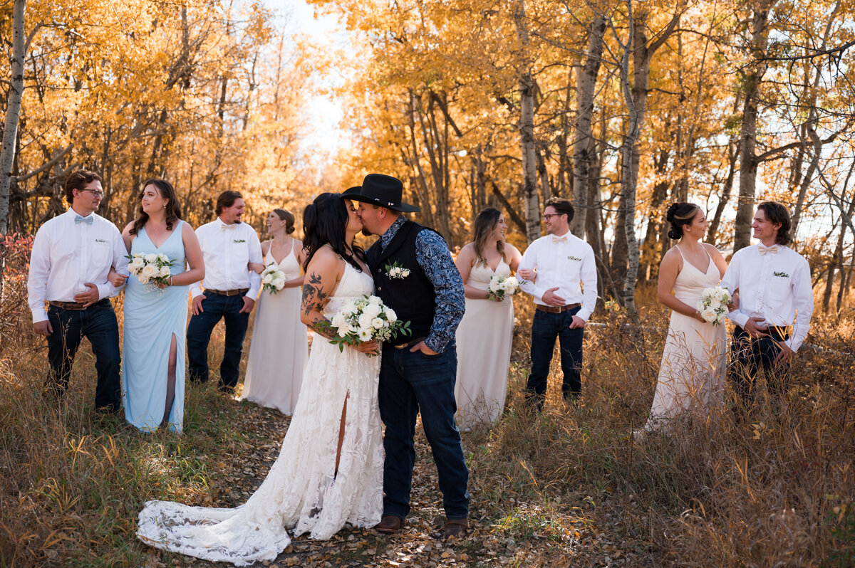 Fall wedding in Edmonton, Alberta