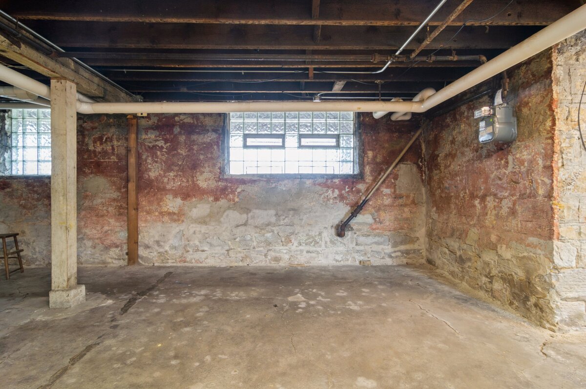 31 - Basement