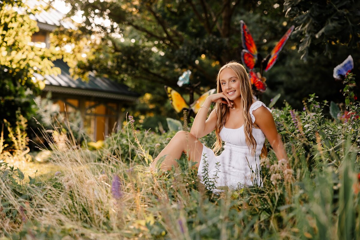 High School Senior photo at Green Bay Botanical Gardens