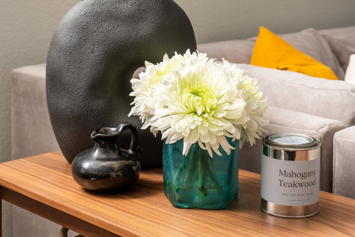 Remodel and Furnish_Living Room_Accents