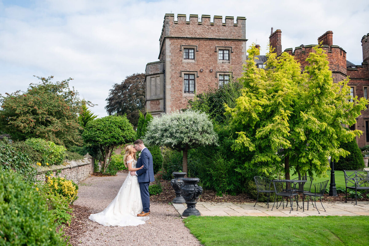 Rowton Castle Wedding Photographer - Shropshire UK Wedding Photographer - Chloe Bolam - E&A - 19.08.23 314