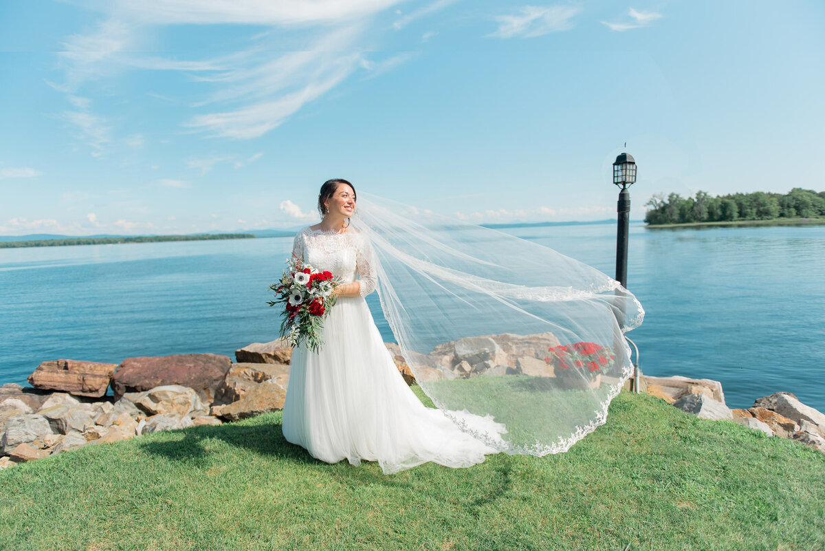 Vermont Lakeside Wedding Coryn Kiefer Photography-31
