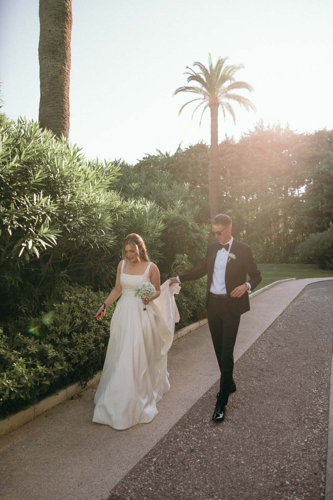 Flora_And_Grace_Editorial_Analog_Wedding_Photographer (1 von 1)-16