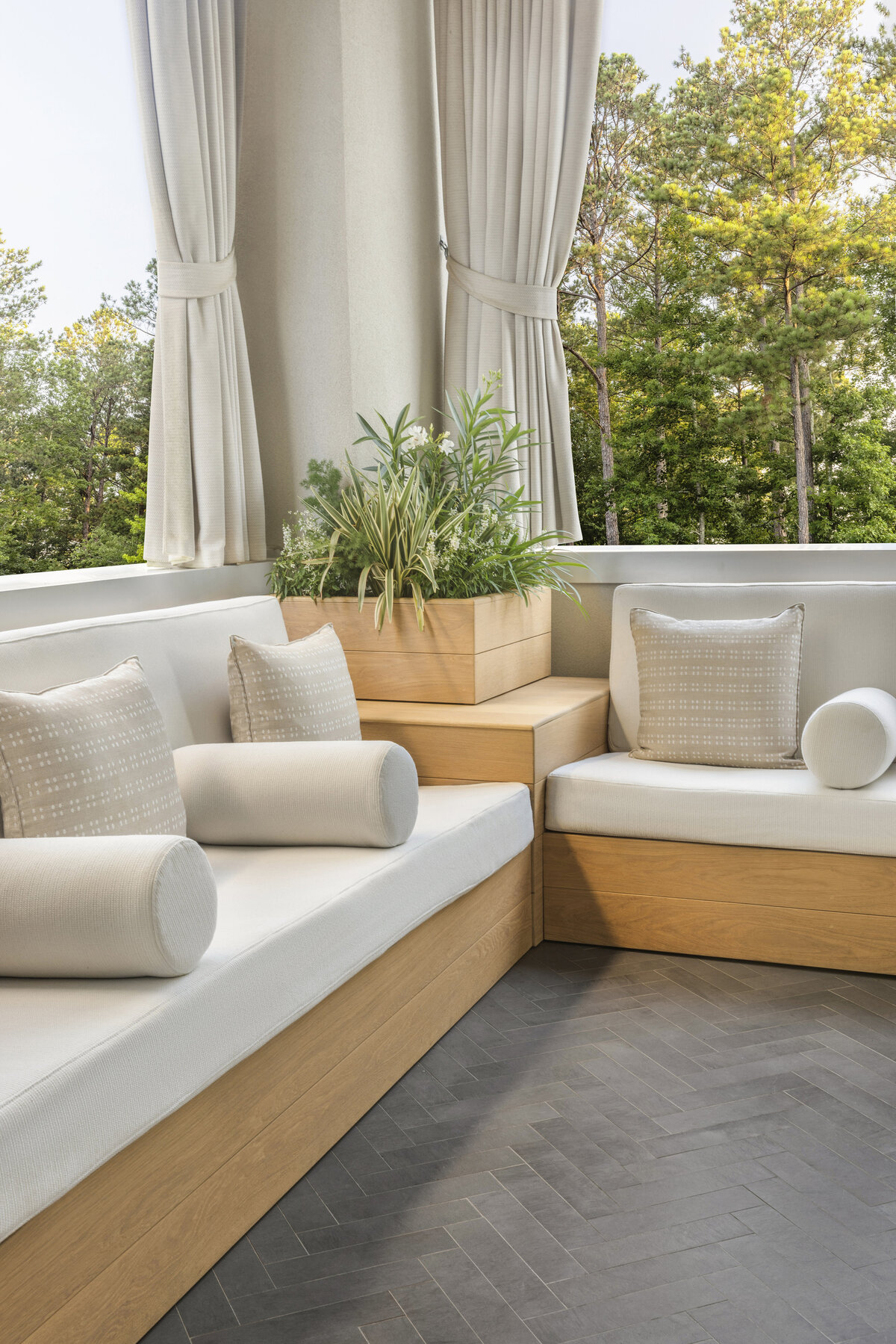 j-layne-designs-spa-at-serenbe-08