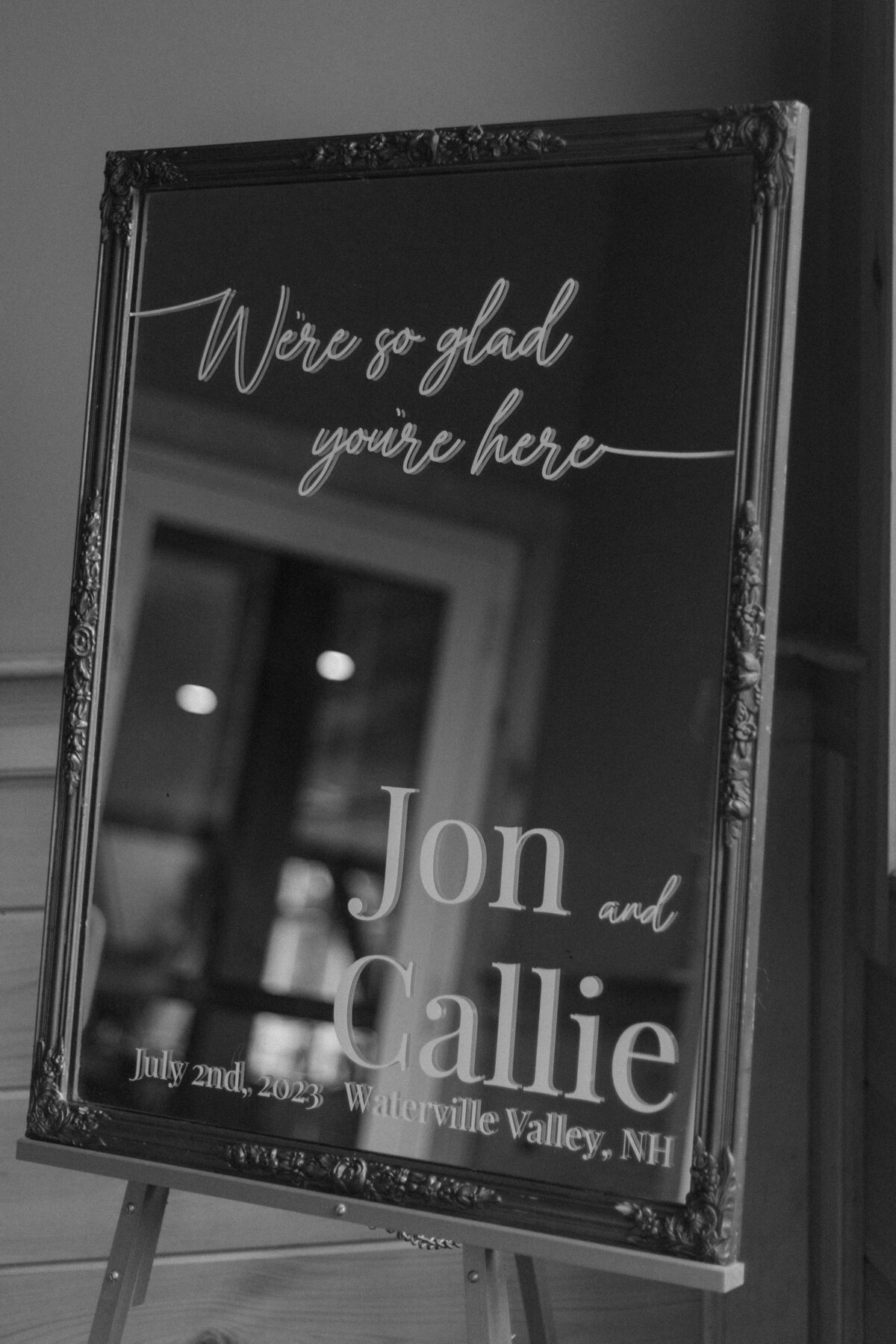 Mr. & Mrs. Borden - Decor B&W - JL Photo-05