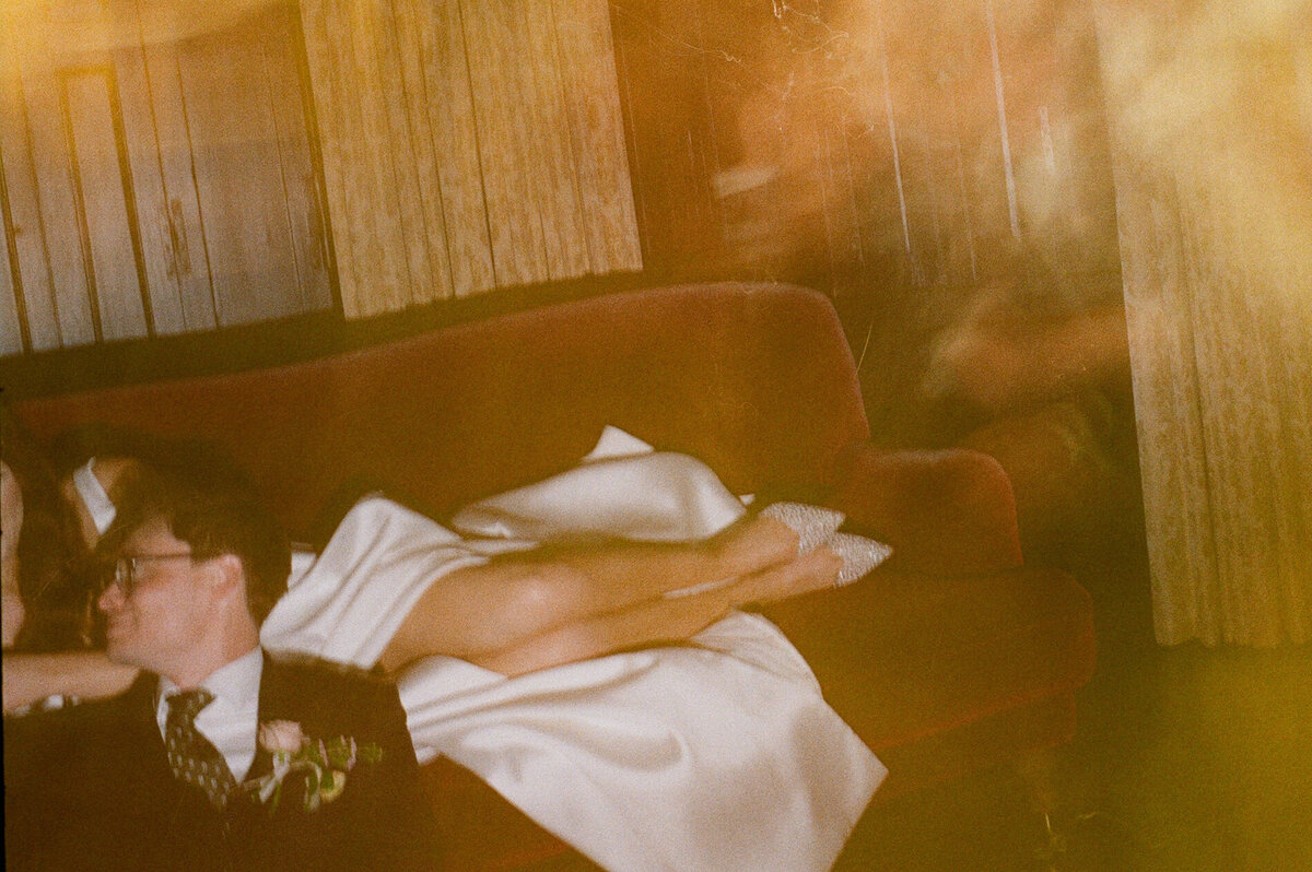 Emma film elmore-98