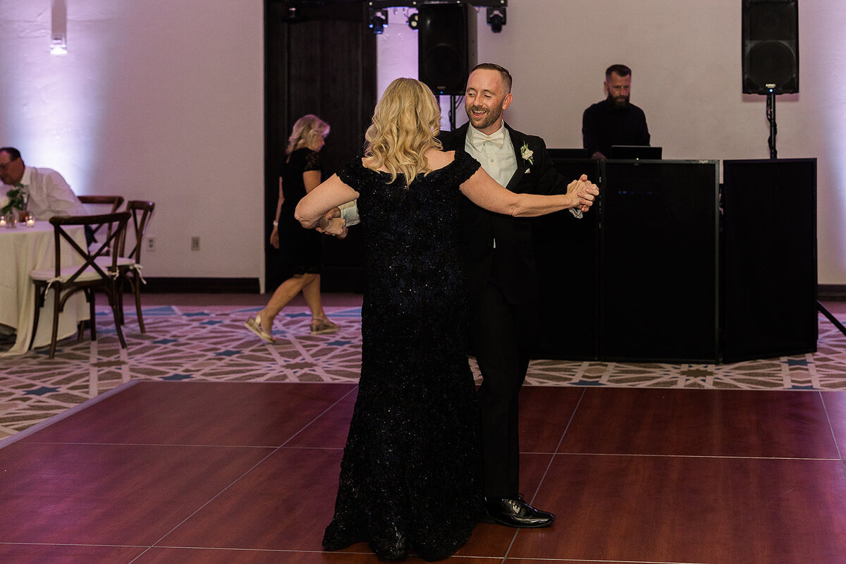 Royal Palms Wedding - Tara Nichole Photo - 2023 - Susanna and Kash-644