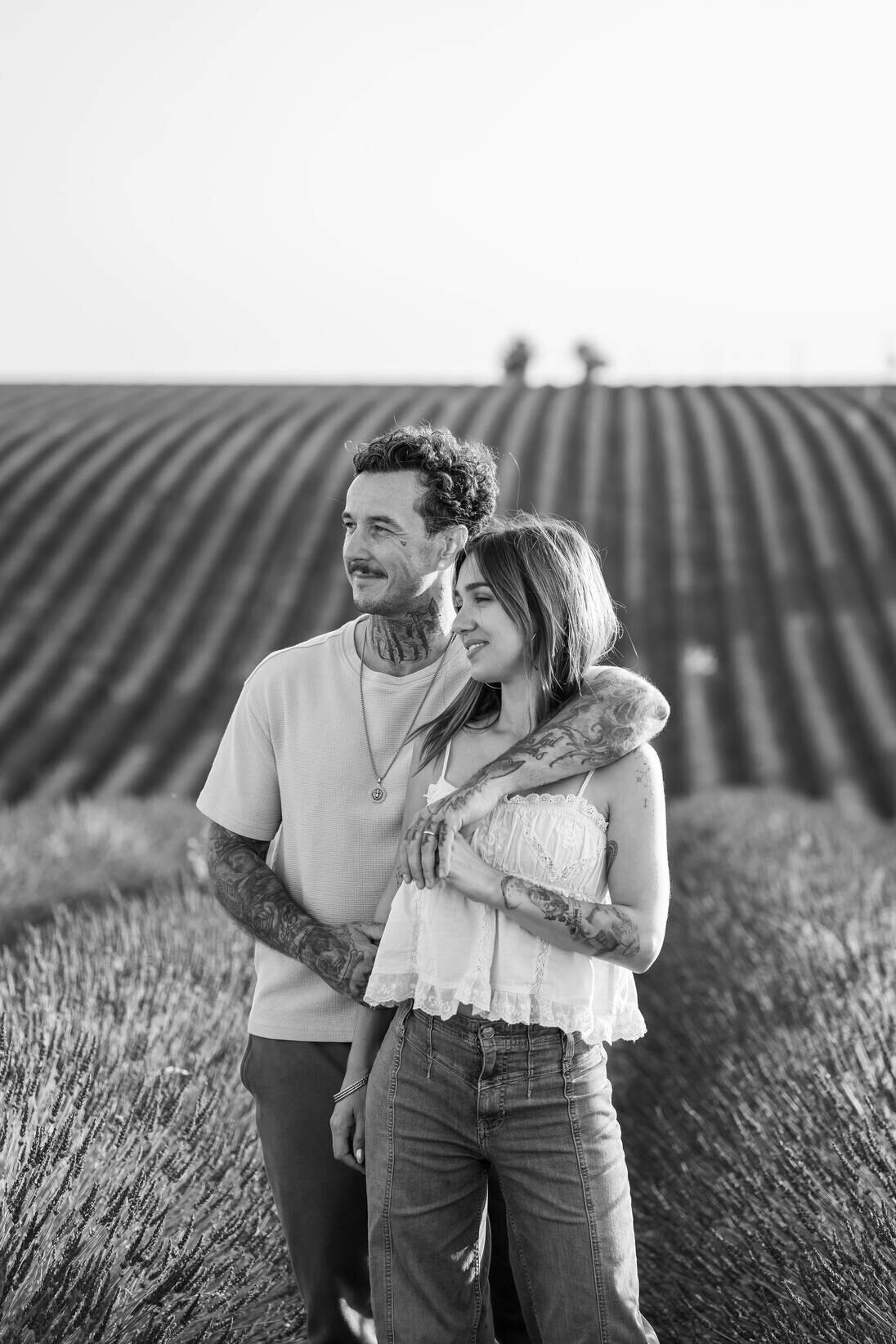 shooting-lavande-provence-couple-famille144