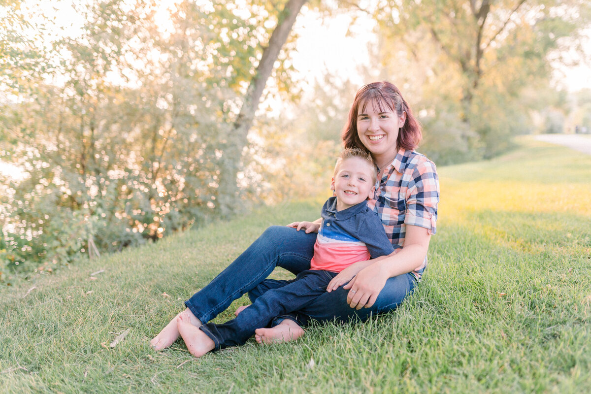 Austin Texas Family photo of mom and son in a field.