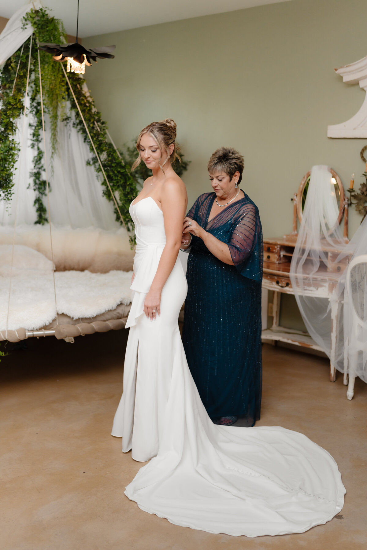 ethereal gardens wedding 41