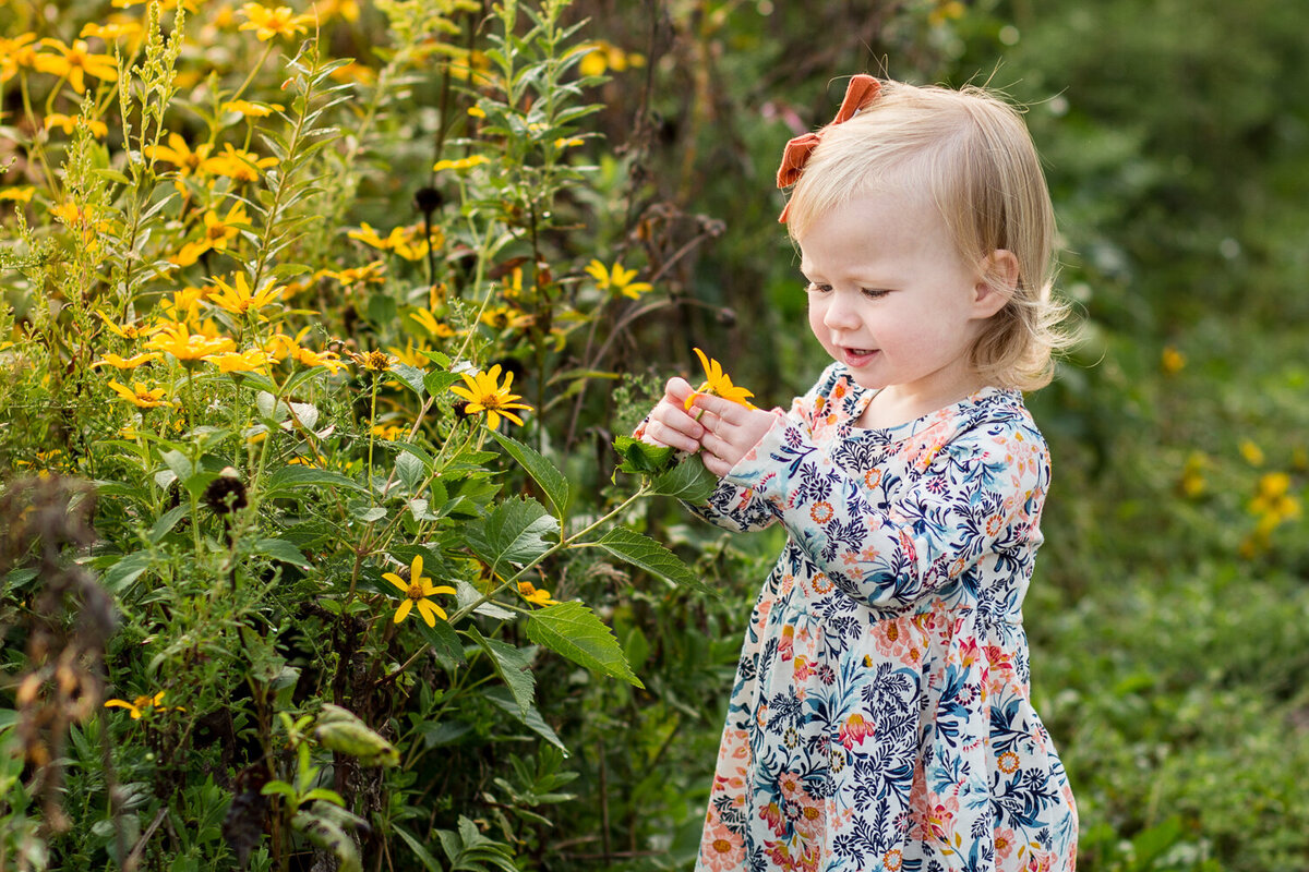 Outdoor-Children's-Milestone-Photography-Session-Frankfort-KY-Photographer-14