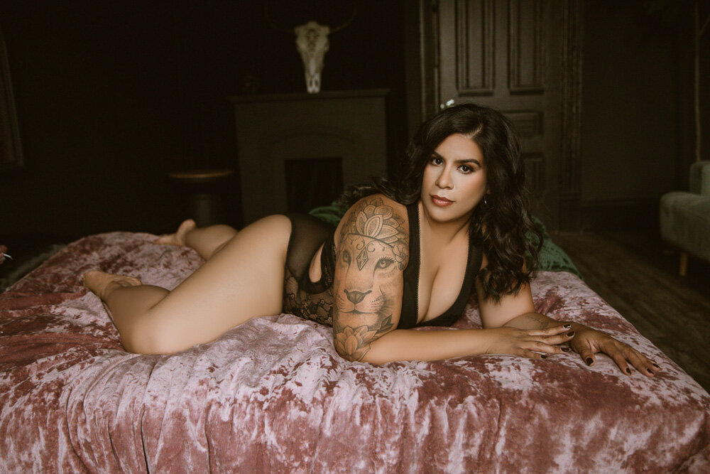 Melina Armstead Boudoir Session (52)