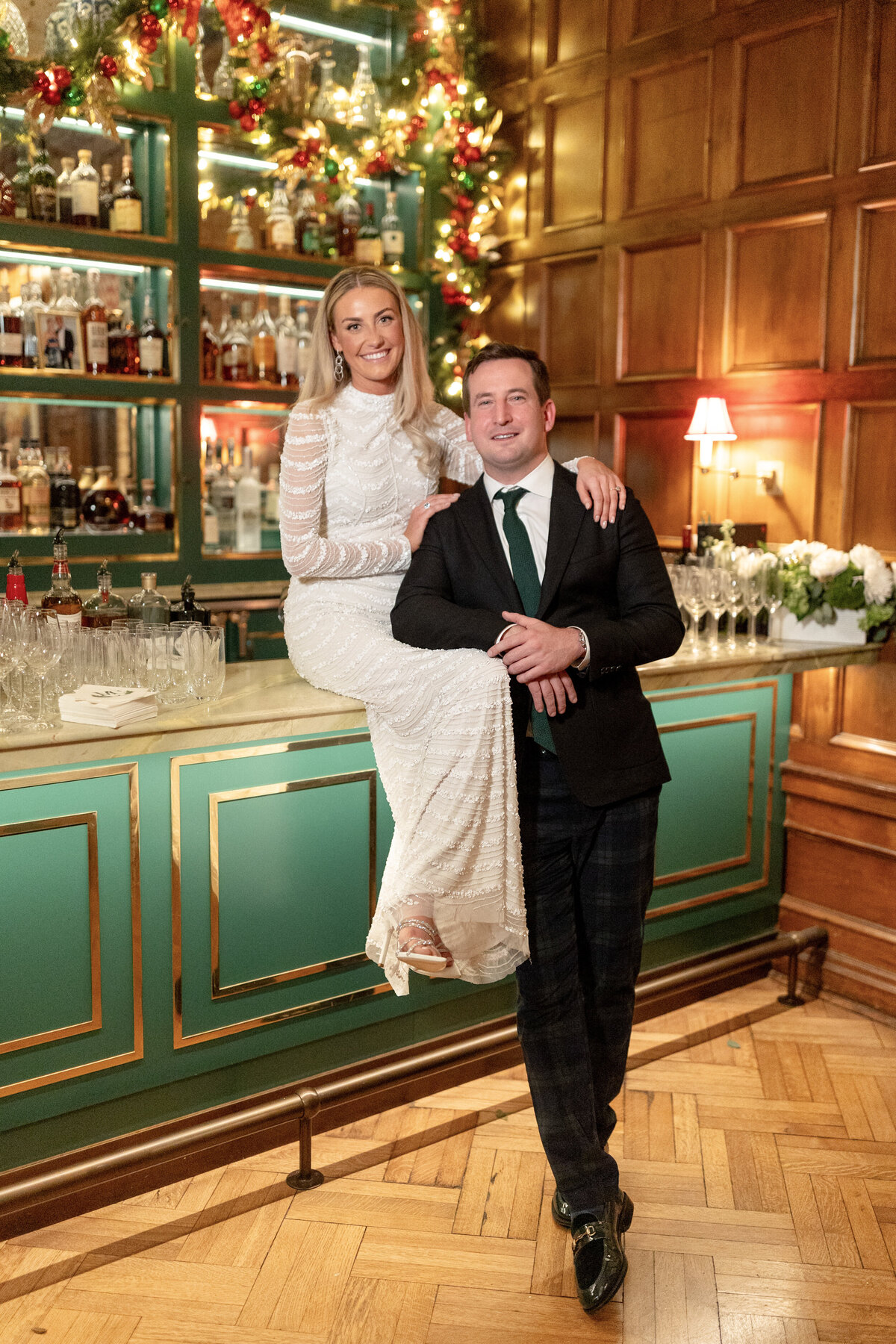 chicago-luxury-winter-wedding-at-old-st-pats-44
