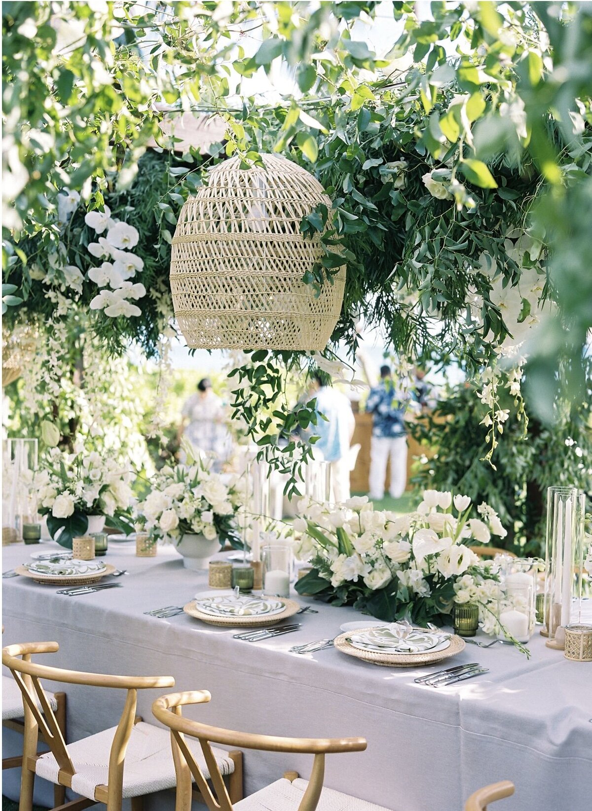 dining cabana - hanging greenery installation - Hawaii wedding reception decor