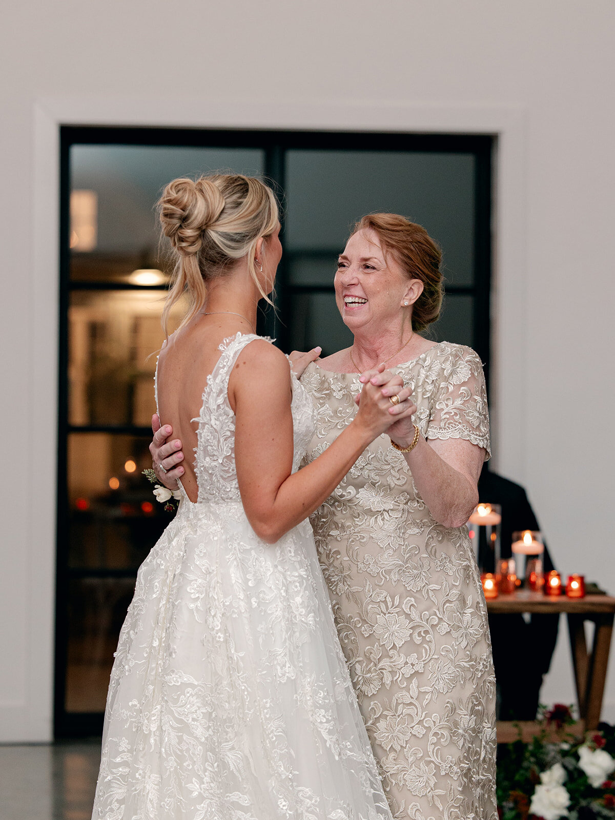 FallDallasWedding_MollyMurphyPhotography00083
