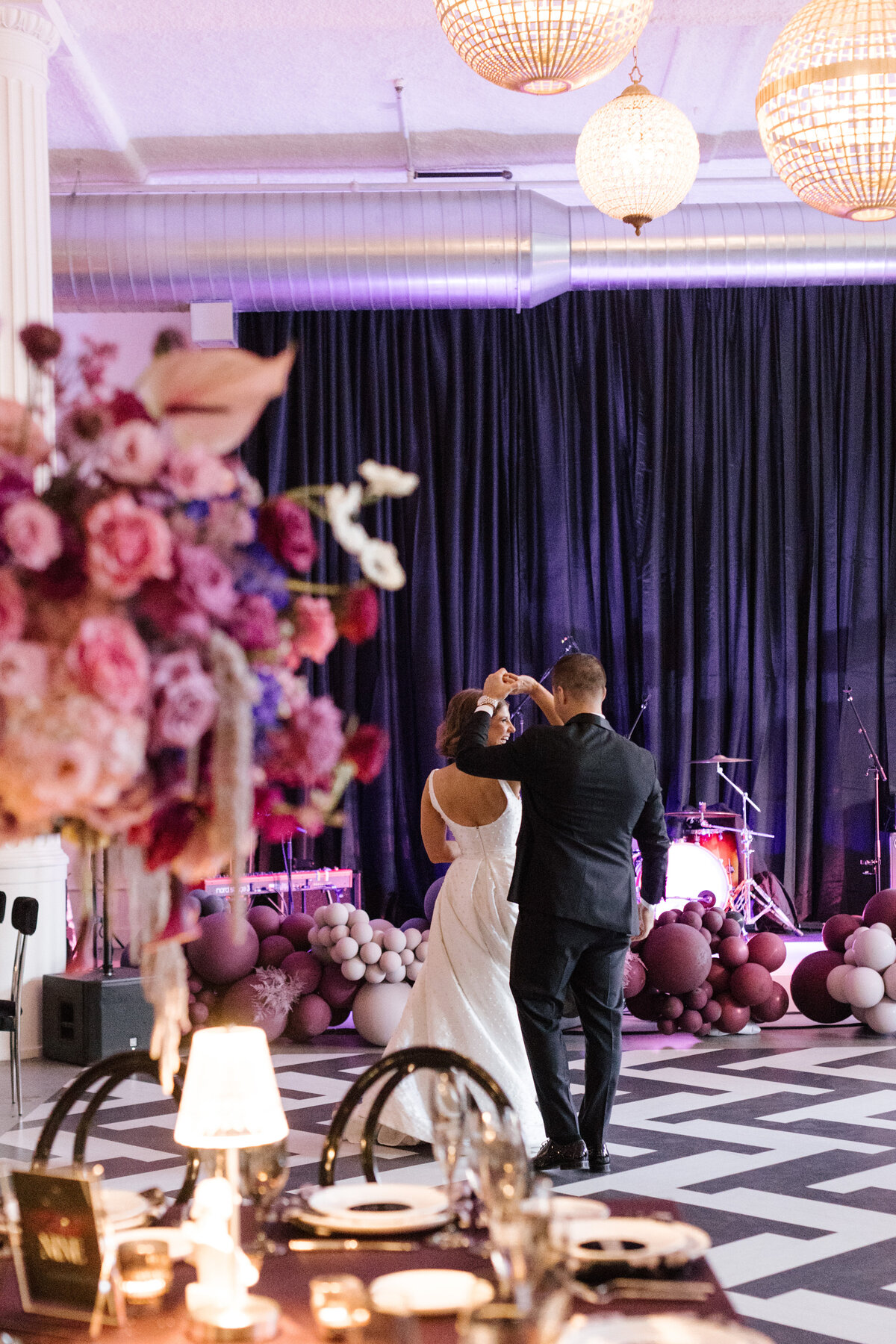 Luxury-Editorial-Wedding-Pictures-Franklin-Penn-Pittsburgh-Photographers-9865