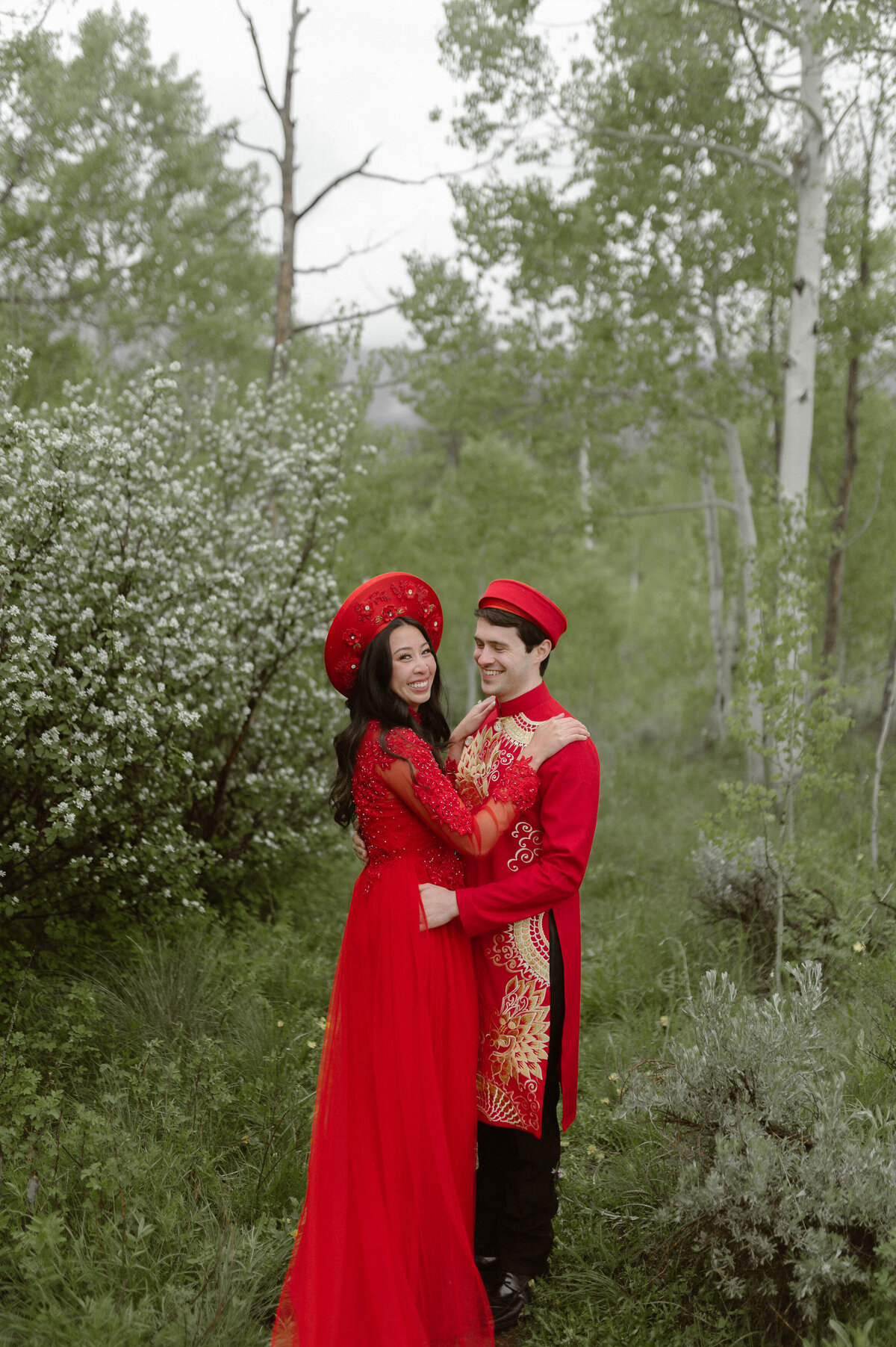 Ashley_Joyce_Photography_Vietnamese_Wedding_Breckenridge_Colorado_2023-6