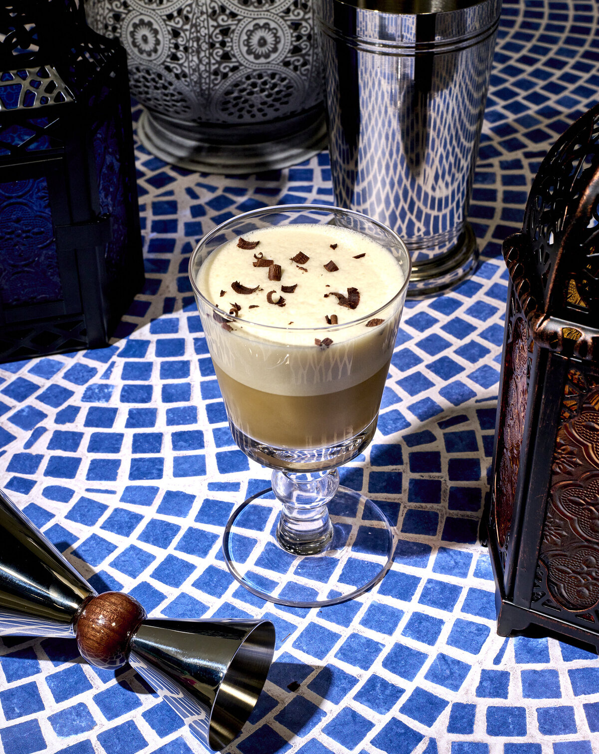 los-angeles-drinks-photographer-beverage-photography-cookbook-photographer-lindsay-kreighbaum-insight-editions-casablanca-1
